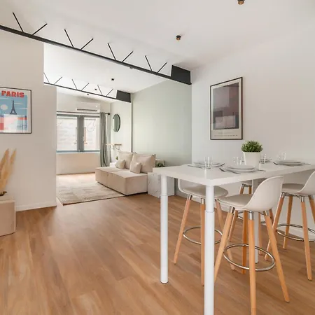 Stunning New Apartments In Paris Exterior photo