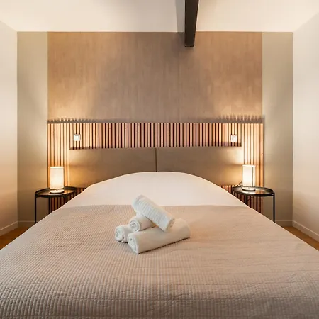 Stunning New Apartments In Paris Exterior photo