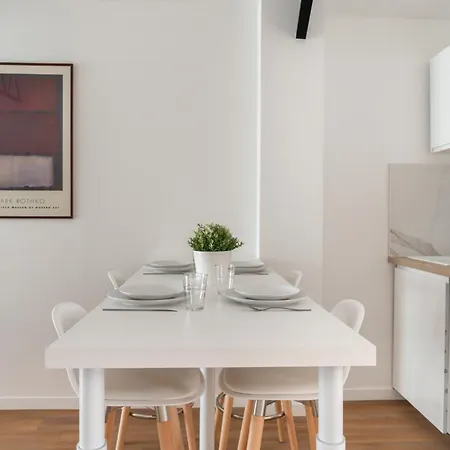 Stunning New Apartments In Paris Exterior photo